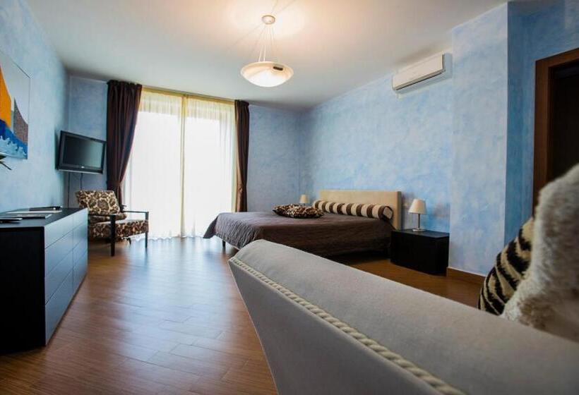 اتاق لوکس, Radici Resort