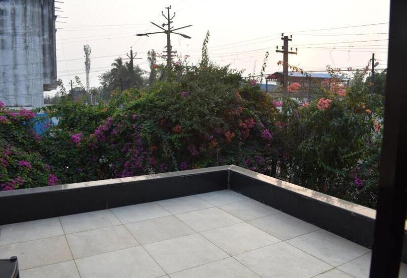 اتاق سوپریور, Athi Resorts