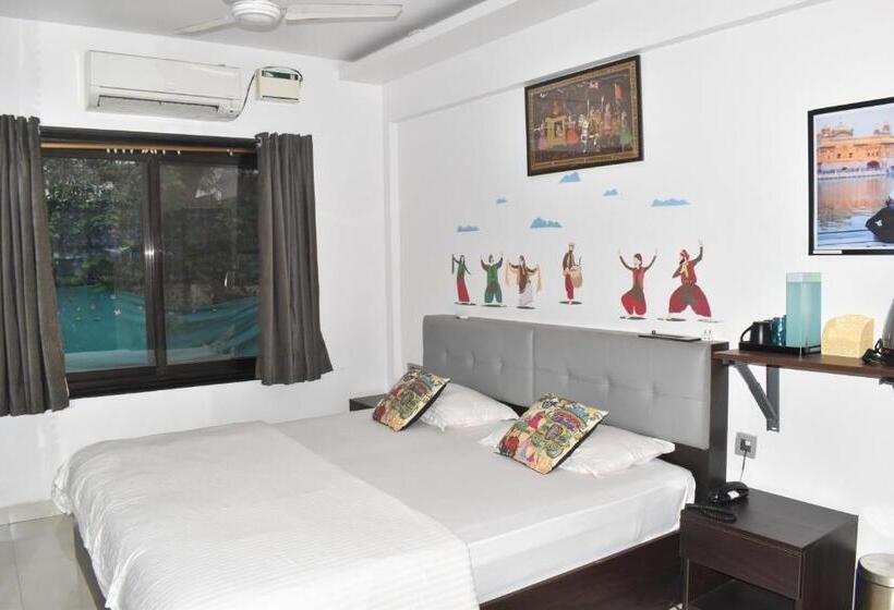 اتاق استاندارد, Athi Resorts