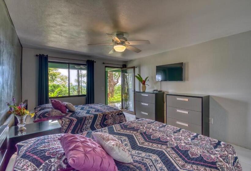 اتاق لوکس, Casa Conley Del Mar