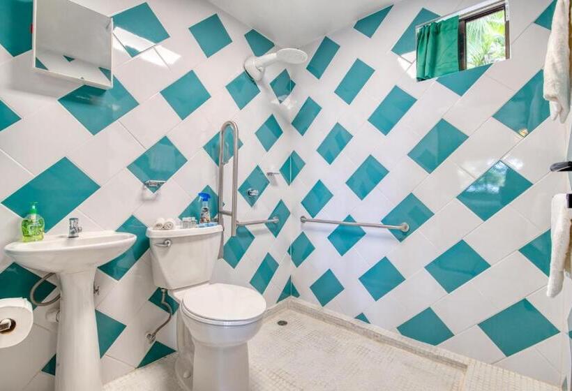 اتاق لوکس با تخت بزرگ, Casa Conley Del Mar