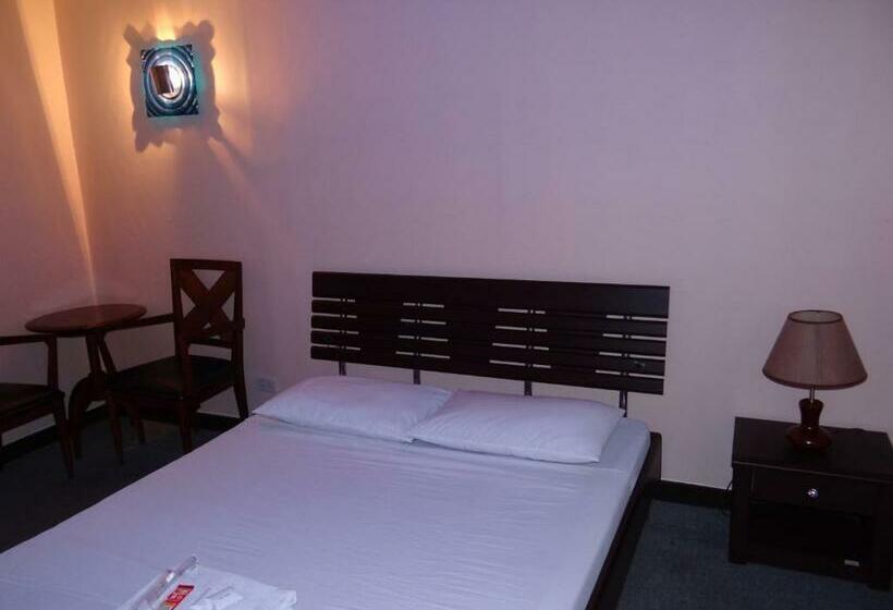 اتاق استاندارد, Eustacia Suites