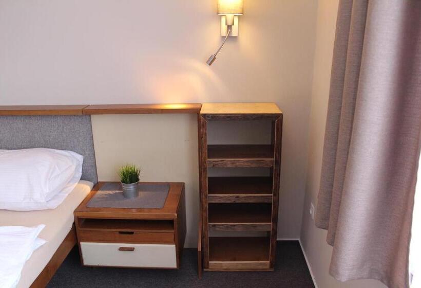 اتاق سوپریور, Starý Mlýn