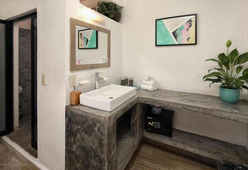 اتاق لوکس با بالکن و چشم‌انداز دریا, Vista Oceana Sayulita