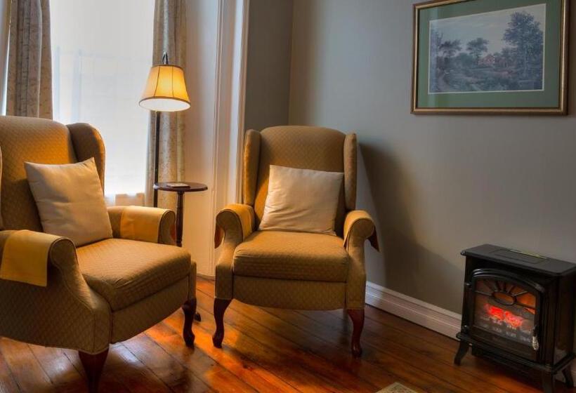 سوئیت با تخت بزرگ, Sir Isaac Brock B&b Luxury Suites