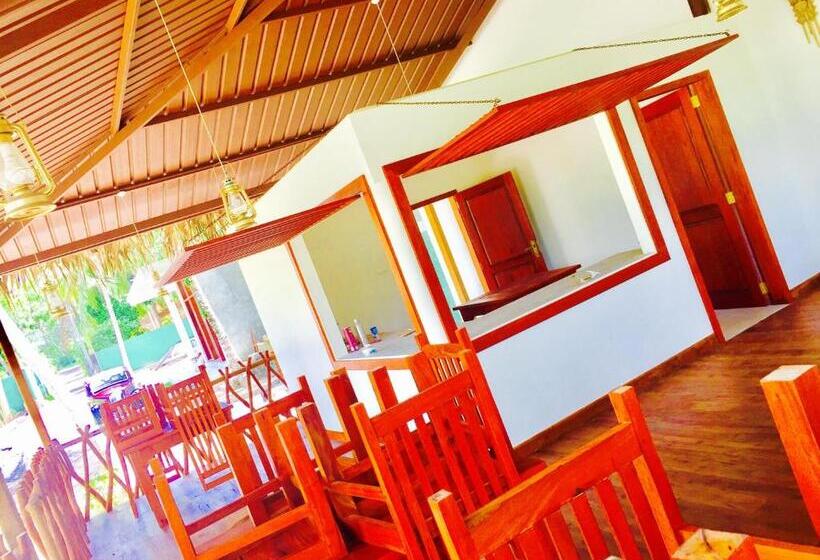 کلبه ییلاقی سوپریور یک خوابه, Airport Resort