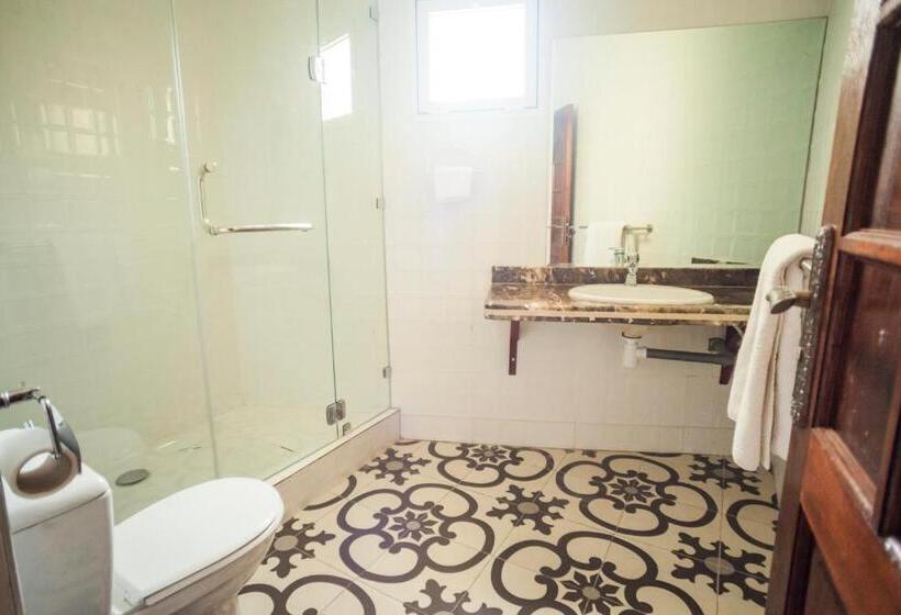 اتاق استاندارد با بالکن, Villa Pomme D'or