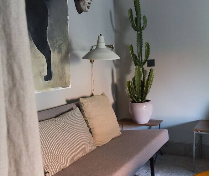 سوئیت رویال, Boutiquehotel Staats