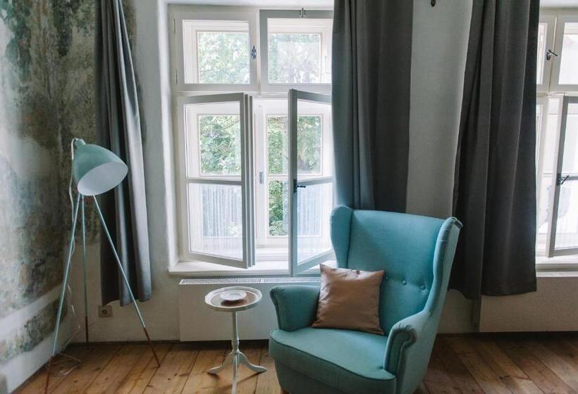 اتاق لوکس خانوادگی, Miss Sophie S Olomouc  Boutique