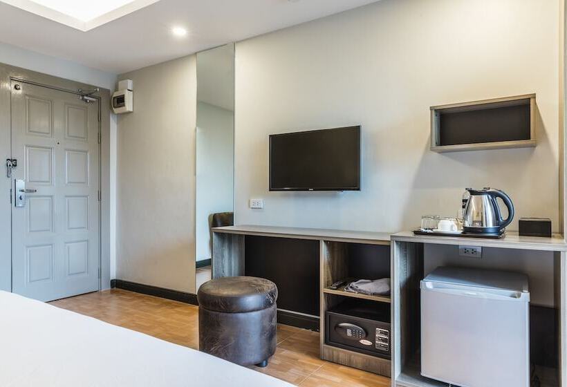 اتاق لوکس, Livotel Hotel Hua Mak Bangkok