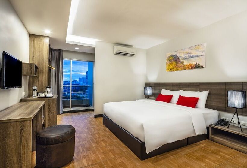 اتاق لوکس, Livotel Hotel Hua Mak Bangkok