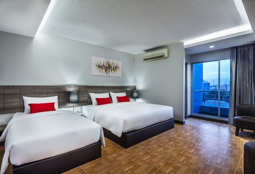 اتاق خانوادگی, Livotel Hotel Hua Mak Bangkok