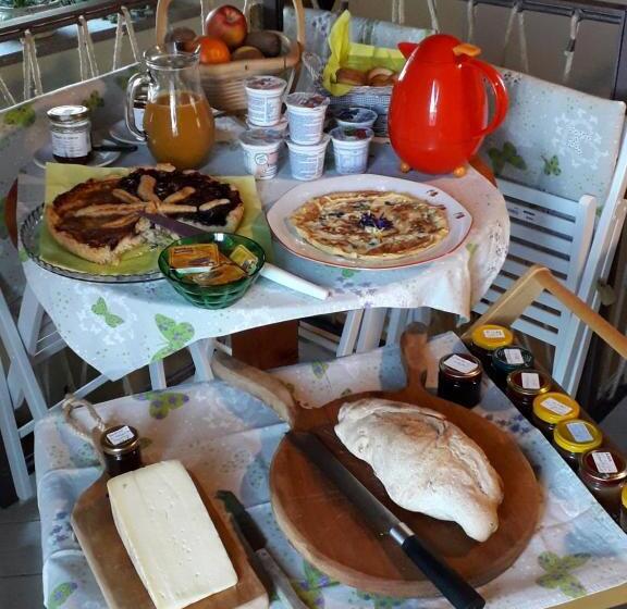 اتاق استاندارد سه نفره, Bed And Breakfast Ca D'pandin