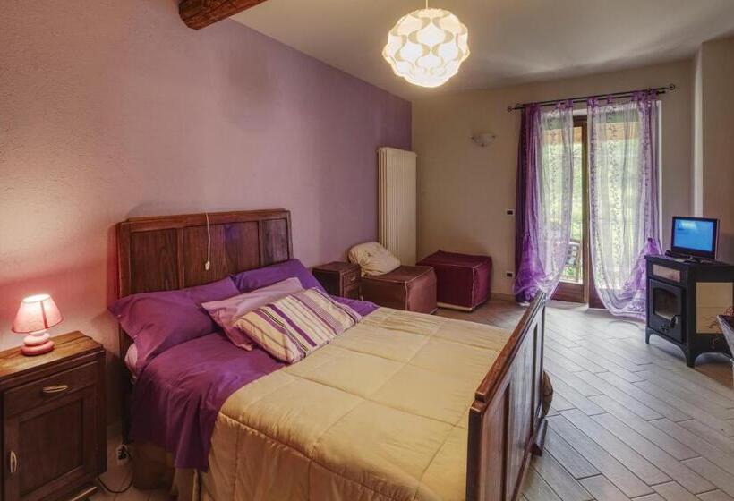 اتاق کلاسیک چهارنفره, Bed And Breakfast Ca D'pandin