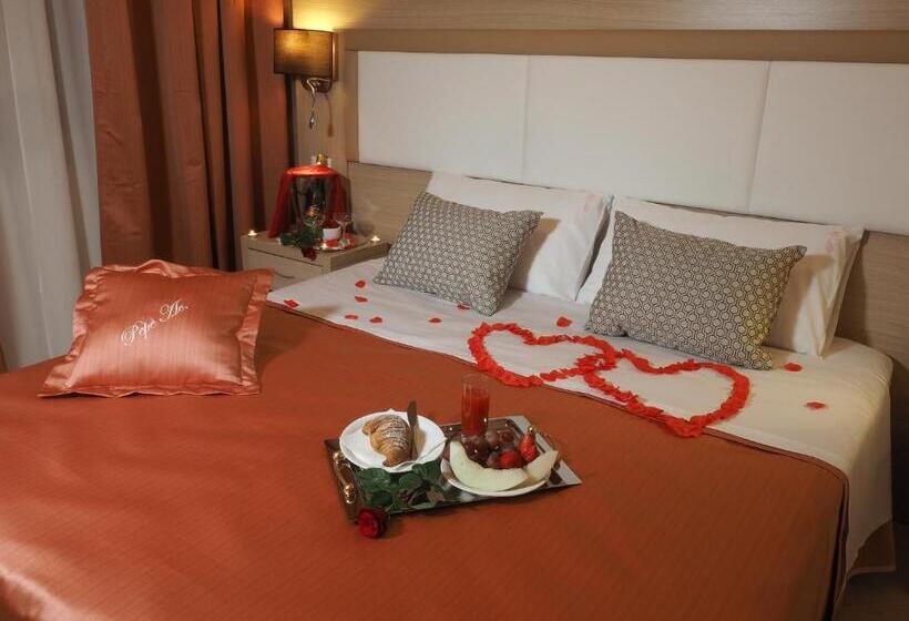 اتاق لوکس با چشم‌انداز شهر, Pepè Accommodation