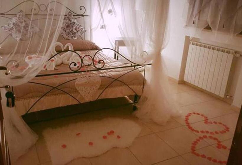 اتاق استاندارد با وان آب گرم, Elegance B&b