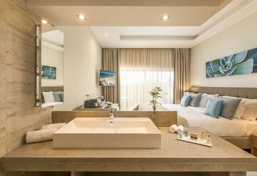 اتاق استاندارد با چشم‌انداز دریا, Caneiros Luxury House & Suites