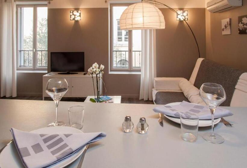 خانه 1 خوابه, La Maison Vieille Maison D Hôtes & Gîtes