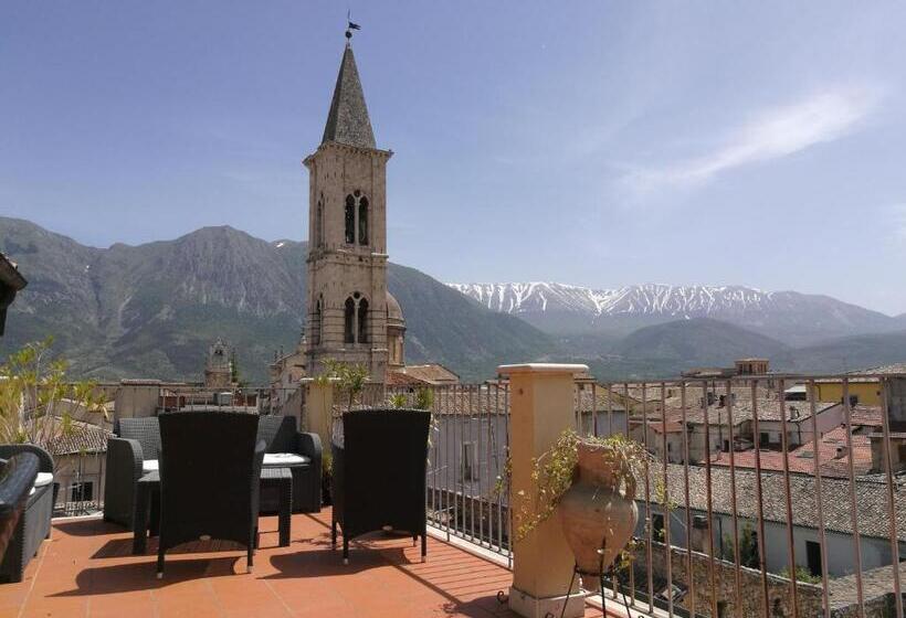 1 Bedroom Penthouse Apartment, Legacy