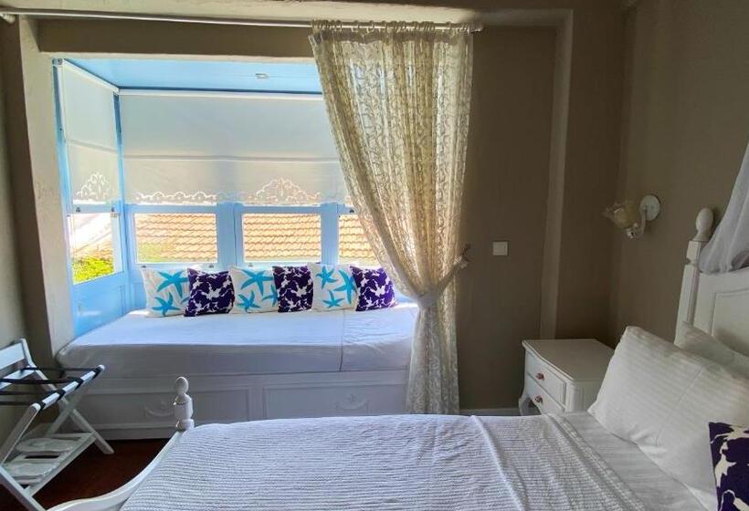 اتاق سوپریور سه تخته, Maison D Azur Alaçatı