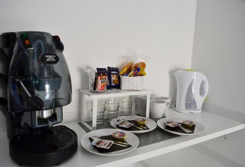 اتاق استاندارد سه تخته با بالکن, Sogni D Oro   Guest House
