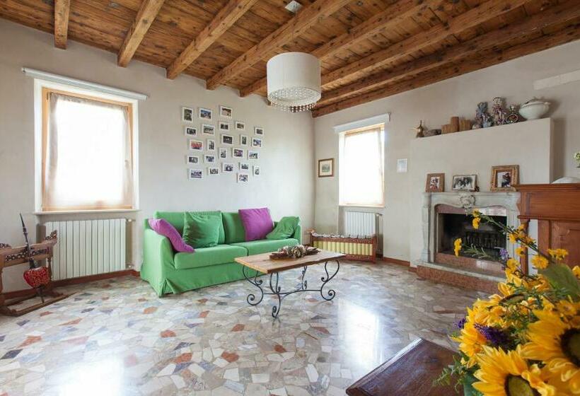 اتاق استاندارد, Cascina Serenella B&b