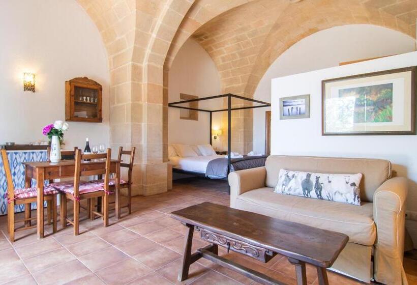 Superior studio with terrace, Finca Agroturismo Es Pujol