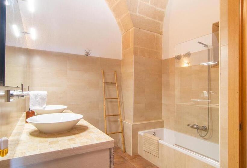 آپارتمان 2 خوابه با تراس, Finca Agroturismo Es Pujol