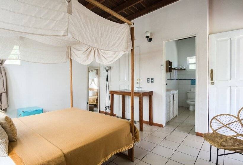 سوییت, Selina Manuel Antonio   Hostel