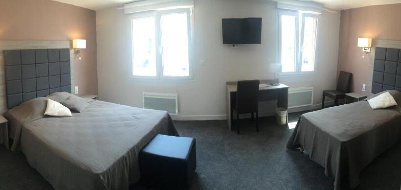 اتاق راحتی سه تخته, Auberge Du Cheval Blanc Logis
