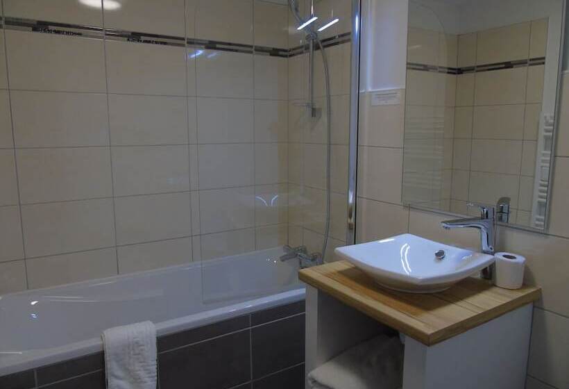 اتاق راحتی, Auberge Du Cheval Blanc Logis
