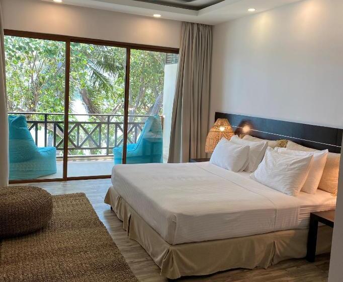 اتاق لوکس با چشم‌انداز دریا, Canopus Retreat Thulusdhoo