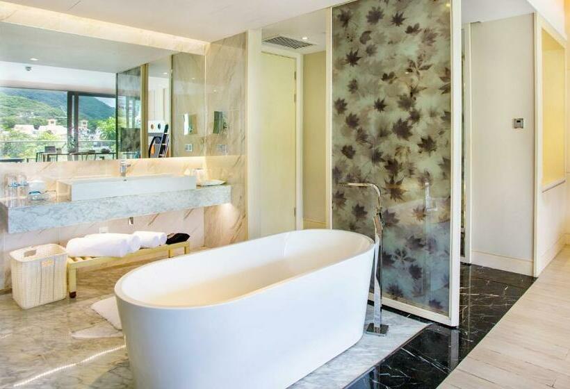 اتاق لوکس خانوادگی, Palace Resort Yalong Bay Sanya