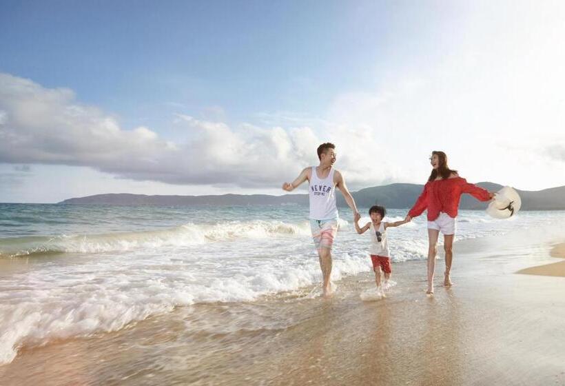 اتاق لوکس با تخت بزرگ, Palace Resort Yalong Bay Sanya