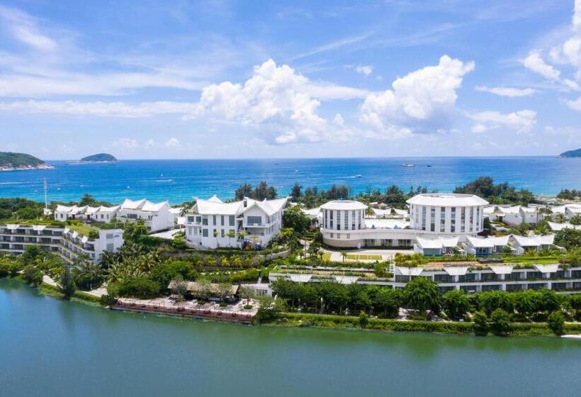 اتاق خانوادگی, Palace Resort Yalong Bay Sanya