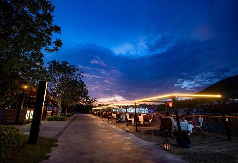 سوییت لوکس, Palace Resort Yalong Bay Sanya