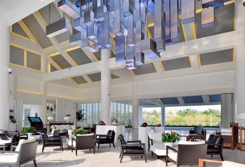 اتاق سوپریور, Palace Resort Yalong Bay Sanya
