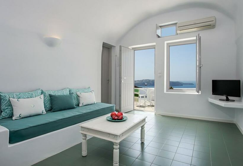 Superior studio with view, Villa Irini Fira  Adults Only