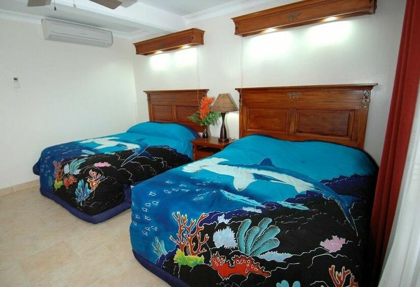 اتاق استاندارد, Manta Ray Bay Resort