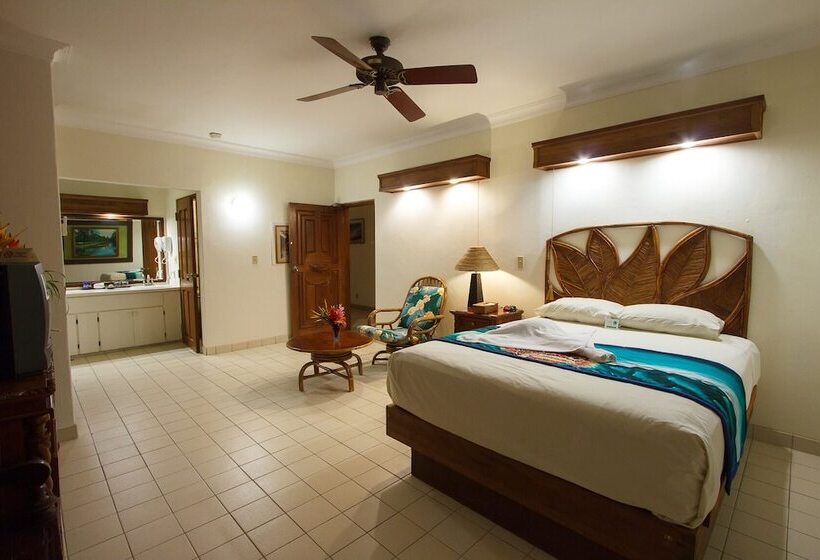 اتاق استاندارد, Manta Ray Bay Resort