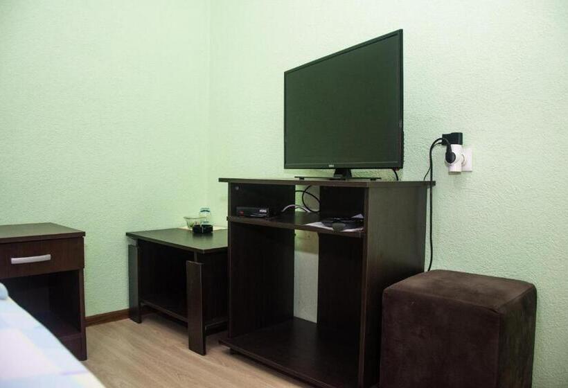 اتاق استاندارد, Motel Aura