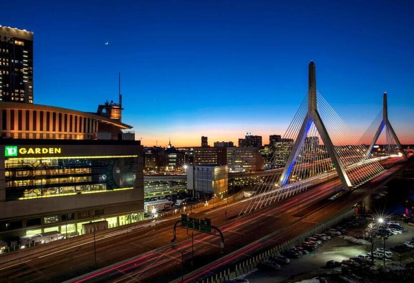 استودیوی استاندارد, Courtyard Boston Downtown/north Station