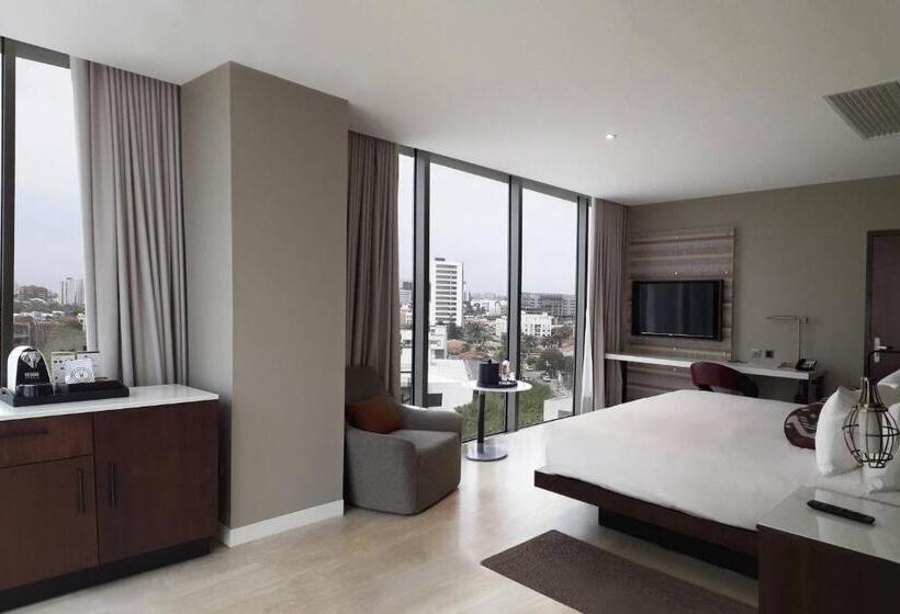اتاق استاندارد با تخت بزرگ, Marriott Santa Cruz De La Sierra