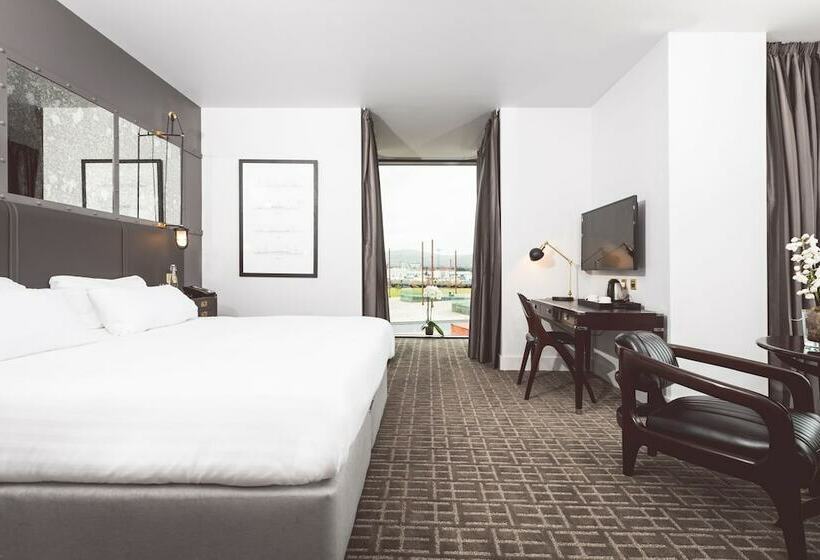 اتاق اجرایی, Titanic Hotel Belfast