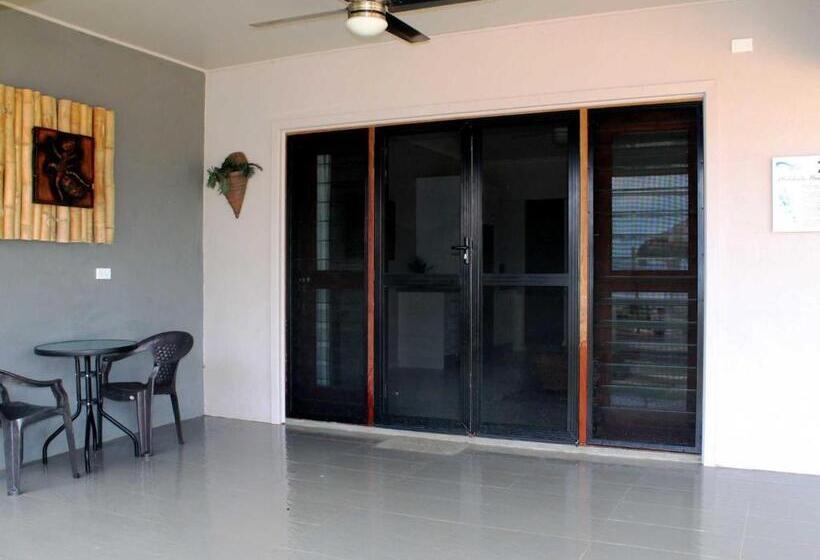 آپارتمان 2 خوابه با چشم‌انداز دریا, Vanuatu Beachfront Apartments