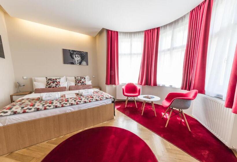 اتاق اجرایی, Boutique Hotel Villa Beatika
