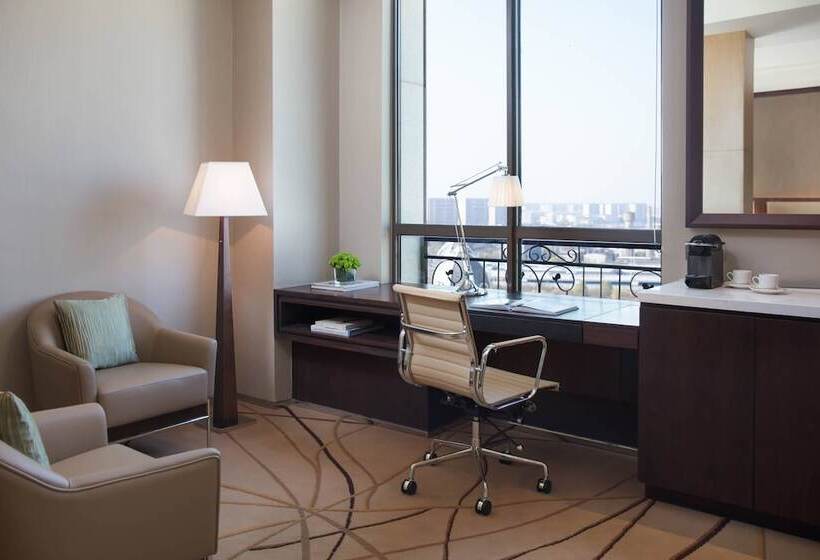 Premium Room City View, Courtyard By Marriott Shanghai Changfeng Park