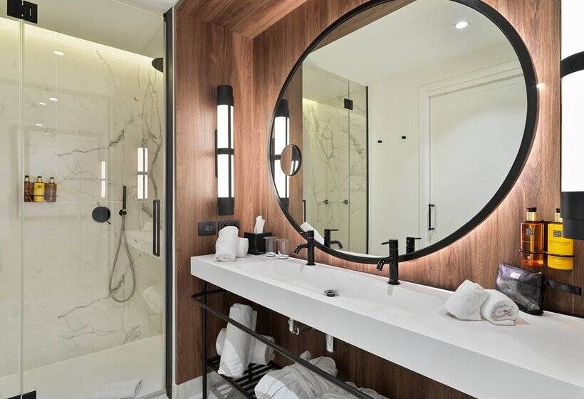 اتاق لوکس, H10 Madison 4* Sup