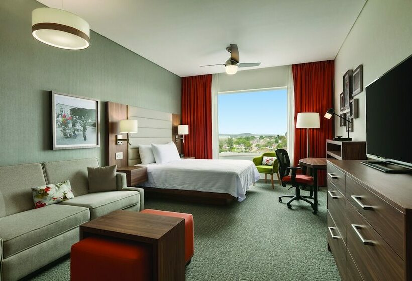 سوییت, Fiesta Inn Suites Aeropuerto Del Bajío