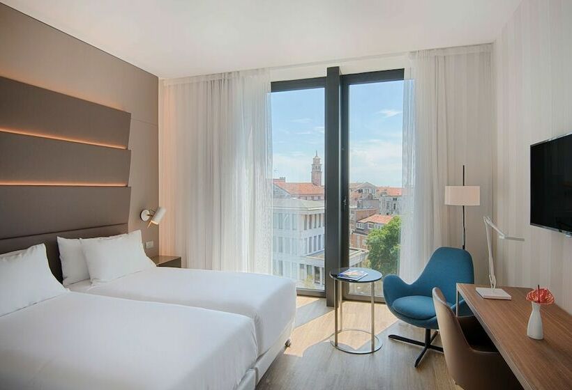 اتاق سوپریور با چشم‌انداز, Avani Rio Novo Venice Hotel   Previously Nh Venezia Rio Novo